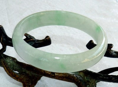 jadeite bracelet