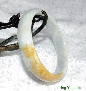 honey jade bangle