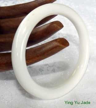 White Chinese Jade Bangle Bracelet 