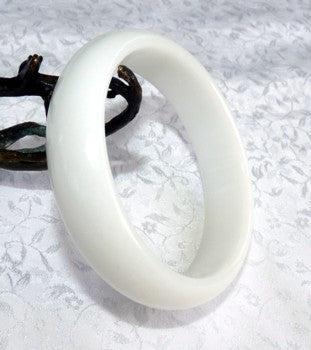 Chinese Jade Bangle Bracelet 