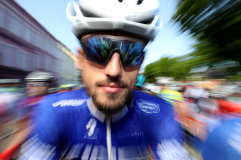 Cyclist photography in the rain by Outex user Bryan Keane