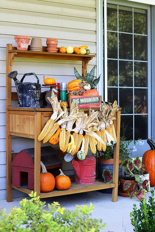 DIY Fall Decor Ideas - Corn Garland with Twisted Cotton Rope