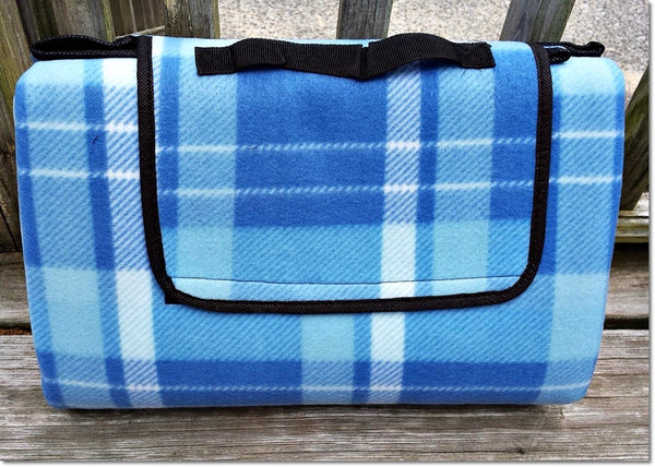 Features of the Practico Picnic Blanket