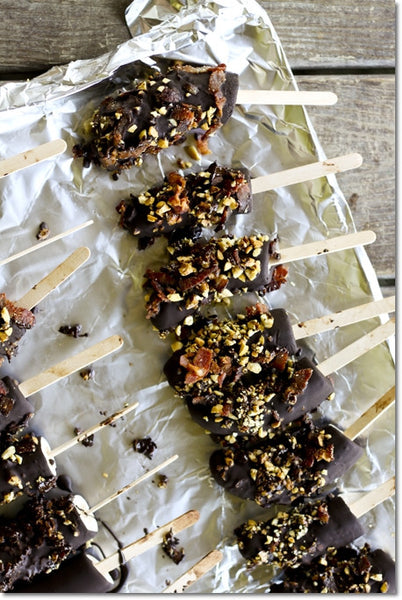 Elvis Frozen Bananas (with Chocolate, Peanuts, and Bacon!)