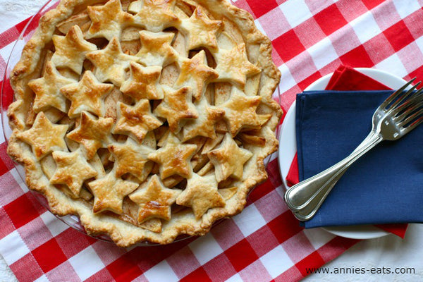 Patriotic Pie Ideas - Star-spangled Apple Pie