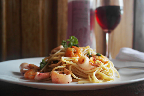seafood pasta in olive oil