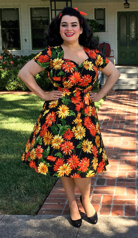 Aimee Dress in Sunshine Daisy | Heart of Haute