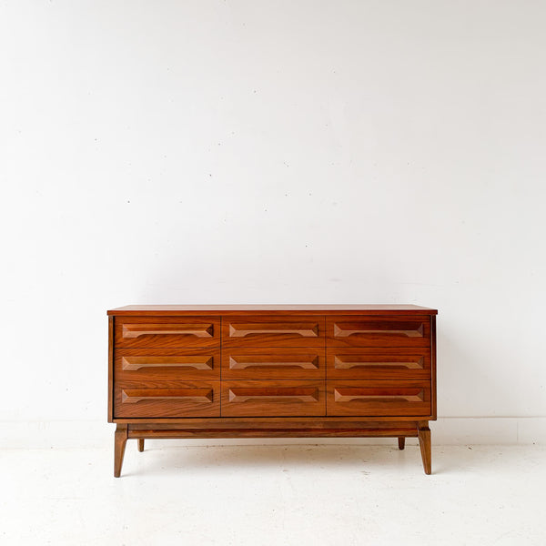 Mid Century Modern Low Dresser With Sculpted Drawer Pulls Atomic