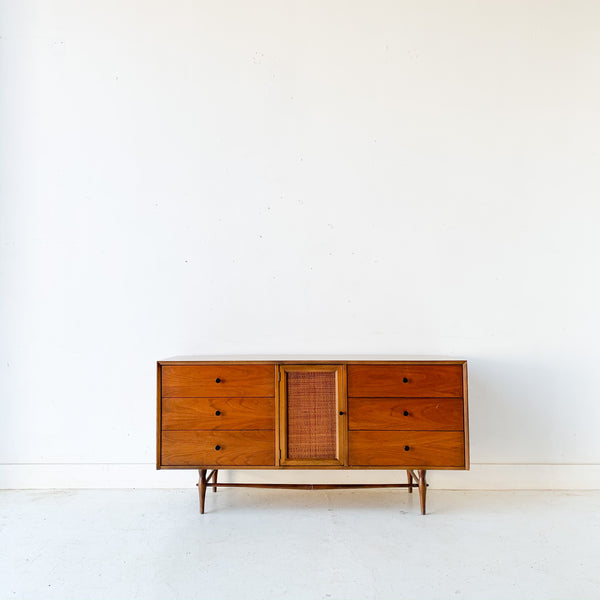 Mid Century Modern Dresser By Harmony House Atomic Furnishing
