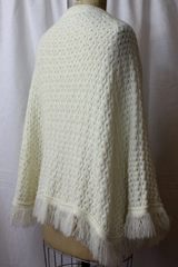Cozy Cream Knit Cape, vintage 1970s, size S-M (2-12)