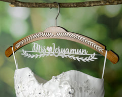 Personalized Wedding Hanger, Custom Wedding Bridal Dress Hanger with Acrylic Name JJ008
