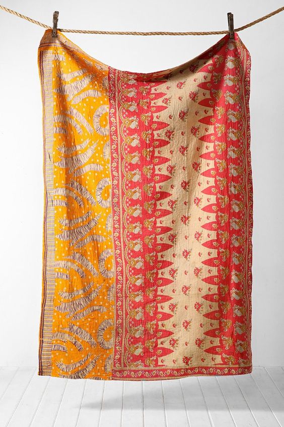 Wholesale Vintage kantha Quilts shop at Jaipur Handloom