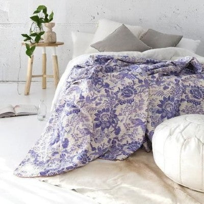 Bohemian Bedding and boho chic decor ideas - jaipur handloom - Purple kantha quilt