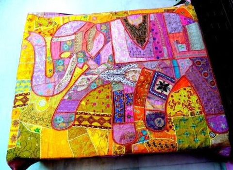 Bohemian Bedding and boho chic decor ideas - jaipur handloom - Elephant Bedding indian patchwork quilt
