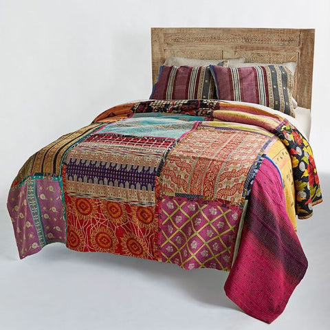 Reasons to Get Addicted to Kantha Quilts - Jaipur Handloom Manufacturer of Kantha Quilts, Throws & Blankets