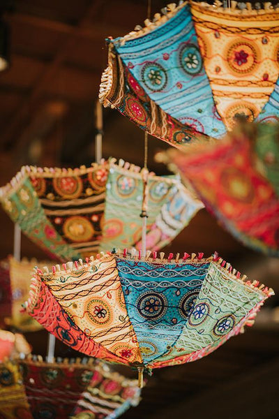 GANESHAM Indian Multi Colored Beach Umbrella UV Protection Umbrella Sun Umbrella Embroidery Boho Parasol Indian Wedding Umbrellas Parasol 5pc Silk 