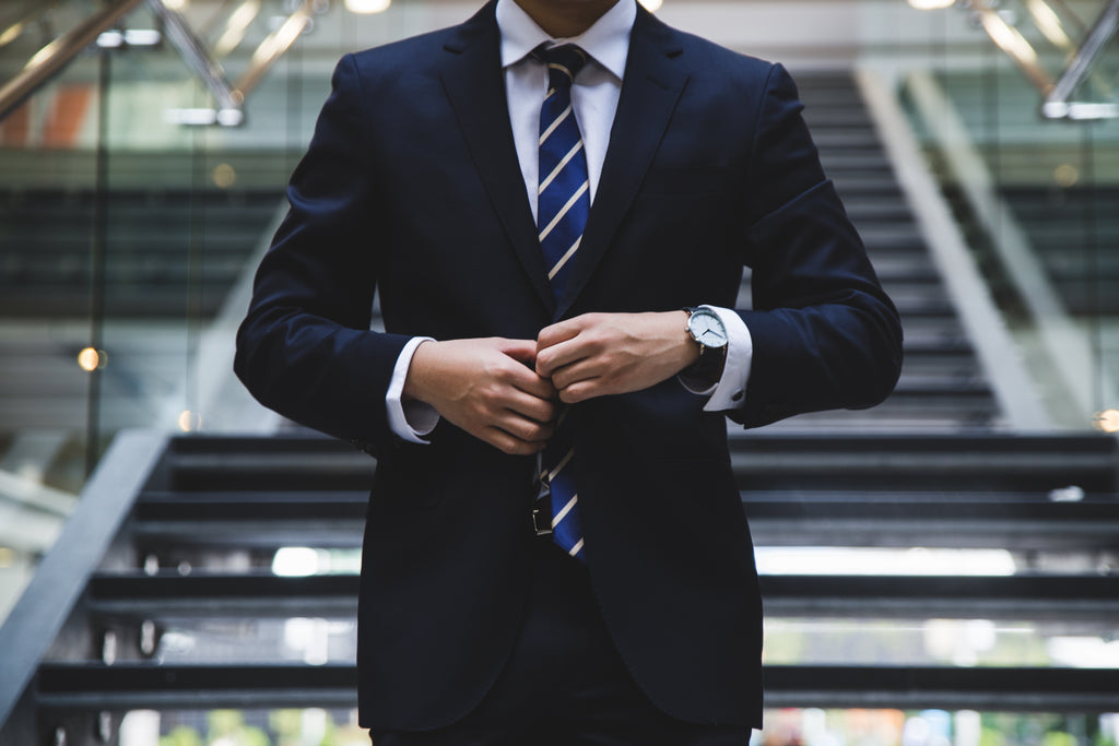 Tie to Wear to Interview