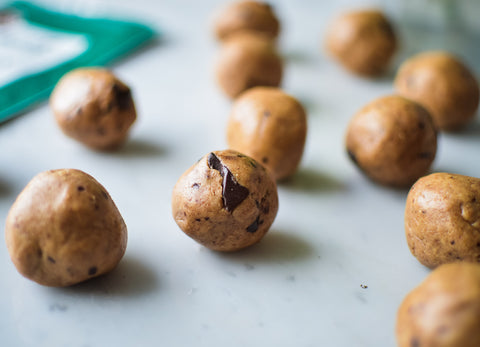 Choc Chip Peanut Butter Protein Ball Recipe | Neat Nutrition. Protein Powder Subscriptions.