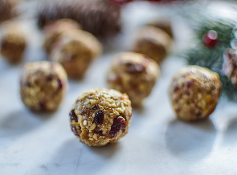Cranberry and Cashew Christmas Protein Balls | Neat Nutrition. Protein Powder Subscriptions.