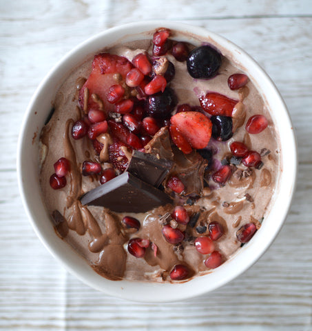 Chocolate Greek Yogurt Protein Bowl Recipe | Neat Nutrition. Clean, Simple, No-Nonsense.