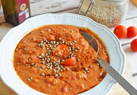 Tomato and Red Pepper Protein Soup Recipe | Neat Nutrition. Clean, Simple, No-Nonsense