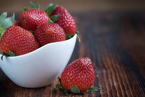 Strawberries: Carbohydrates | Neat Nutrition. Clean, Simple, No-Nonsense.
