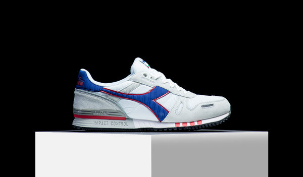 diadora titan ii blue