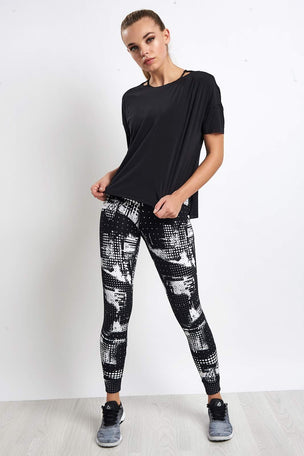 Reebok Relaxed Women's T-shirt image 4 - The Sports Edit