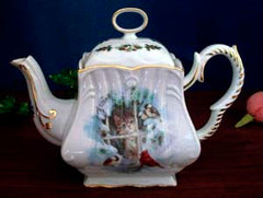 Square Teapot Christmas Kitten