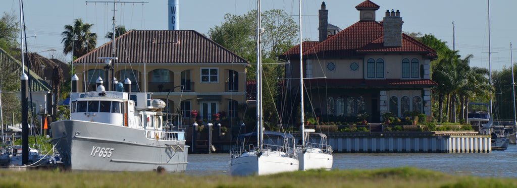 Content By Boat Safe  It is that time of the year again. The weather is improving and boating is in the air!  We have found a comprehensive list for your pre-season checklist to prepare your boat for the upcoming spring and summer season. 