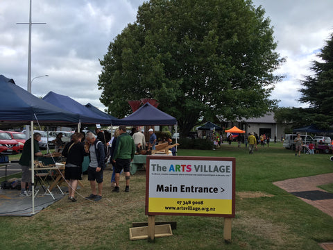 Sulphur City market March 2017 outside