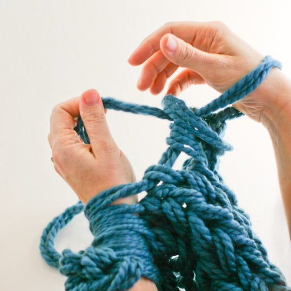 How To Arm Knit Flax and Twine