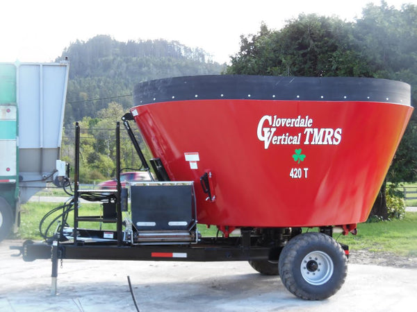 Listing #DD1183 - Cloverdale Feed Mixer