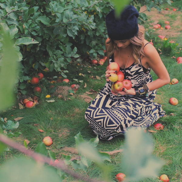 dolkii_apple_picking_8