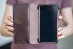 hand and hide classic leather iphone xs max case in dark chocolate