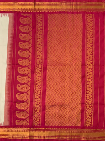 Gadwal Pattu Saree Beige In Colour