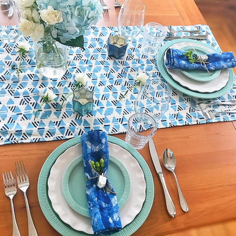 Hanukkah Table Setting Ideas