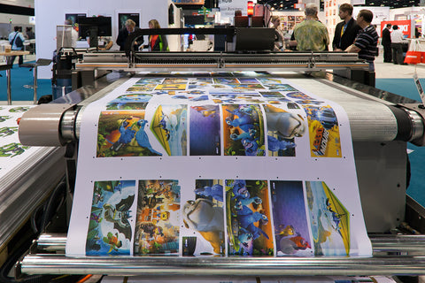 'Large format digital printer' by Caroline Culler (User:Wgreaves) - Own work. Licensed under CC BY-SA 4.0 via Commons - https://commons.wikimedia.org/wiki/File:Large_format_digital_printer.jpg#/media/File:Large_format_digital_printer.jpg