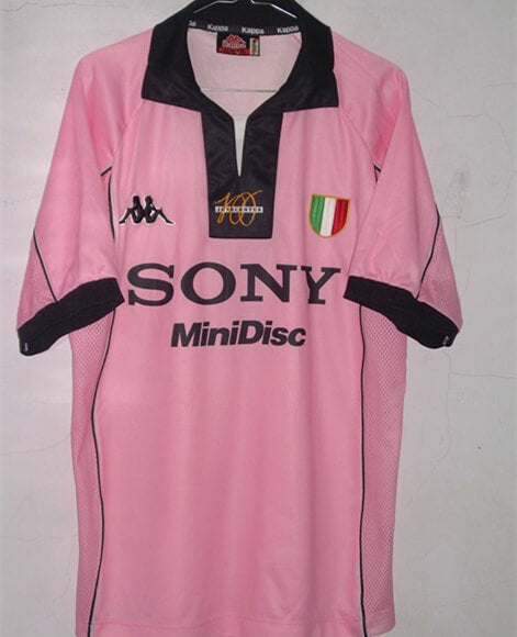 juventus retro jersey