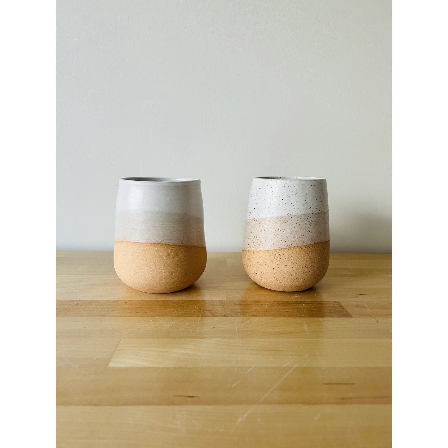 hands on ceramics / round tumbler