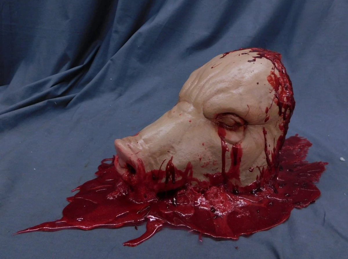 Gore Pool Pig Head Prop – Dapper Cadaver Props