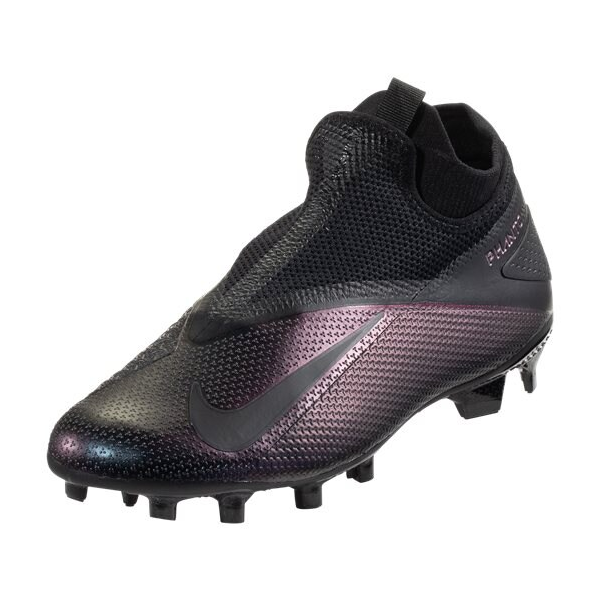 nike dynamic fit cleats