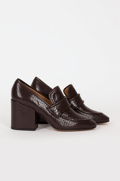 9s heeled loafers