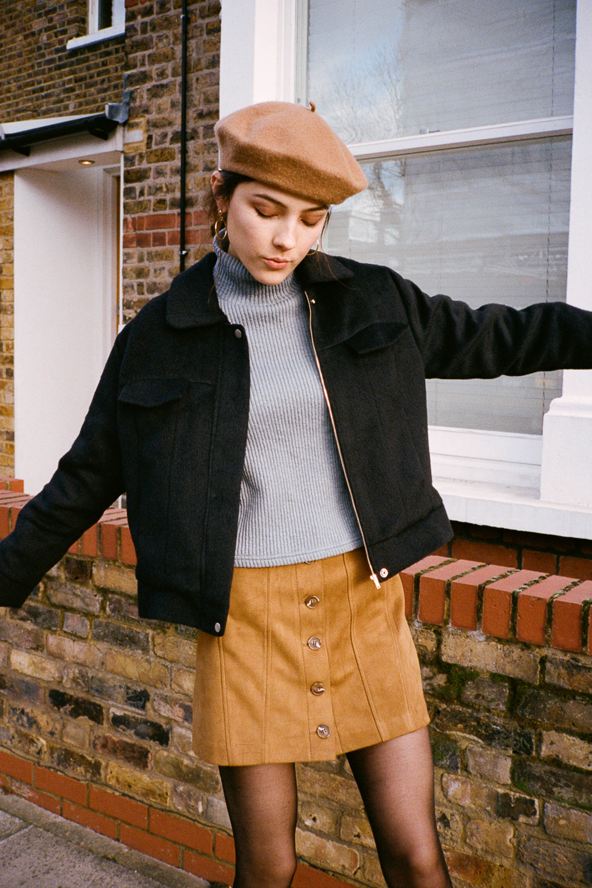 Neva suedette buttoned skirt