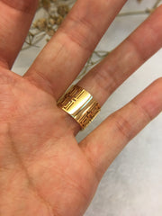 Green Rectangular Jade Ring (RI163)