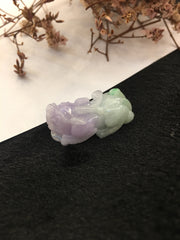 Lavender With Green Jade Pendant - Pixiu (PE356)