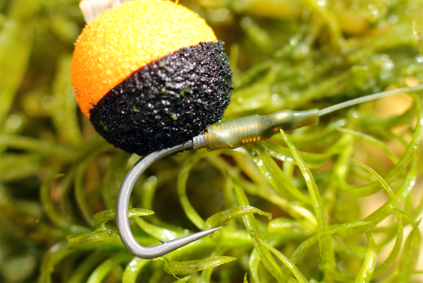 STICKUMUP with our 10MM Zig balls - Perfect for catching those big carp up in the water
