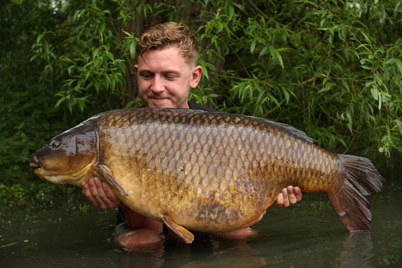 James Barrett - linch hill christchurch Bens common at 40.15  -  DUROPOINT HOOKS