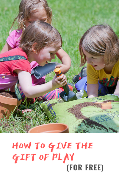 how to give the gift of play for free - biddleandbop blog
