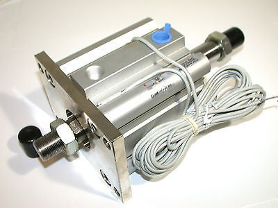 NEW SMC PANCAKE 2" DOUBLE END AIR CYLINDER 3 1/8 LARGE BORE CDQ2WB80-50DMZ-M9BL